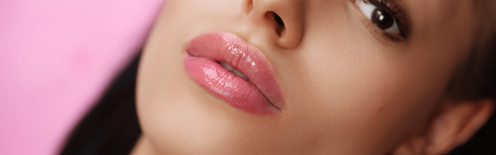 Lippenbehandlung-PMU